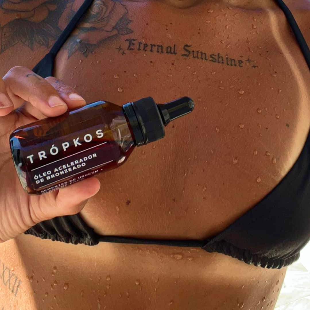 Trópkos: Hidratación y Bronceado Instantáneo en un Solo Paso ☀️✨